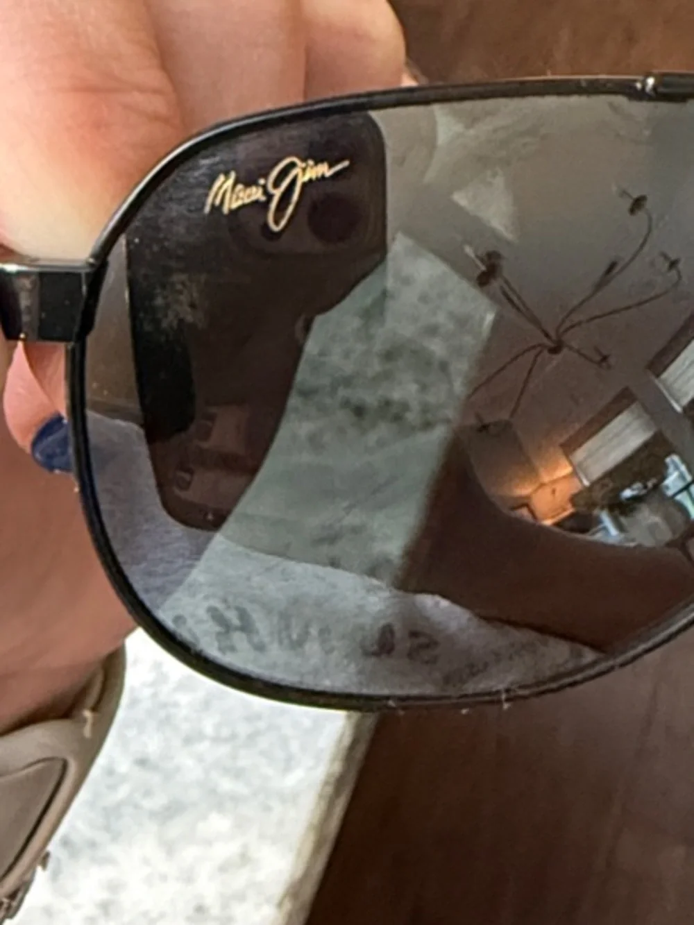 Maui Jim Black Aviator Sunglasses with Dark Grey Lenses